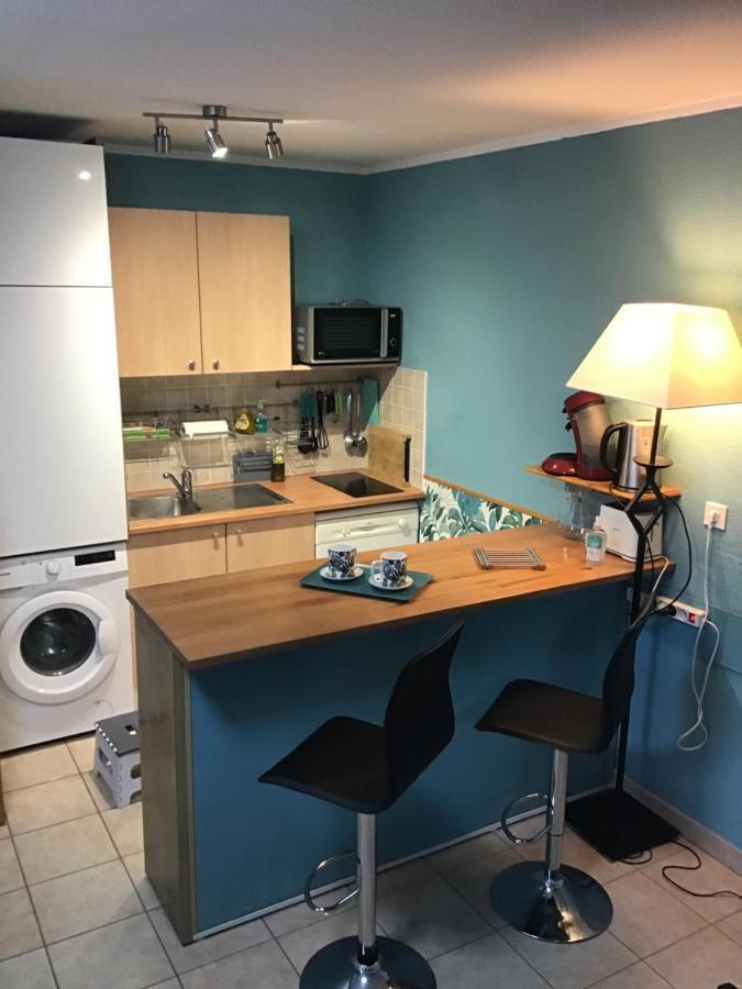 Superbe Appartement A Uzes Avec Place De Parking Exteriör bild